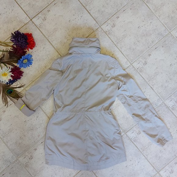 Beige wind jacket BCBG - Picture 9 of 11